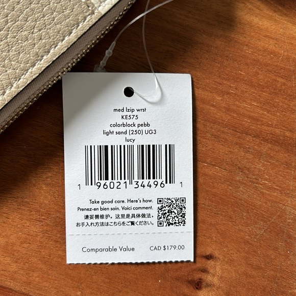 BNWT Kate Spade Color block wristlet - Picture 4 of 8